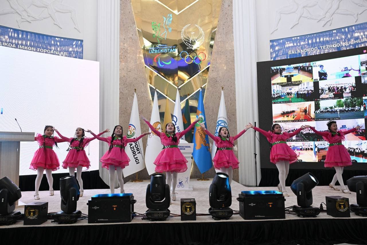https://muzey.felixits.uz/media/museum_images/photo_2025-04-24_14-14-56.jpggallery image